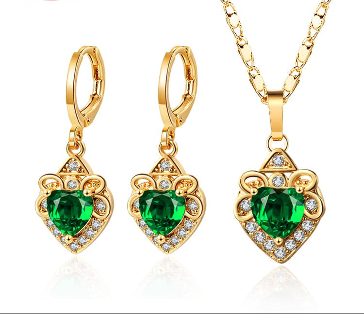 18K Gold Plated Vintage Heart-Shaped Cubic Zirconia Necklace & Earrings Jewelry Set