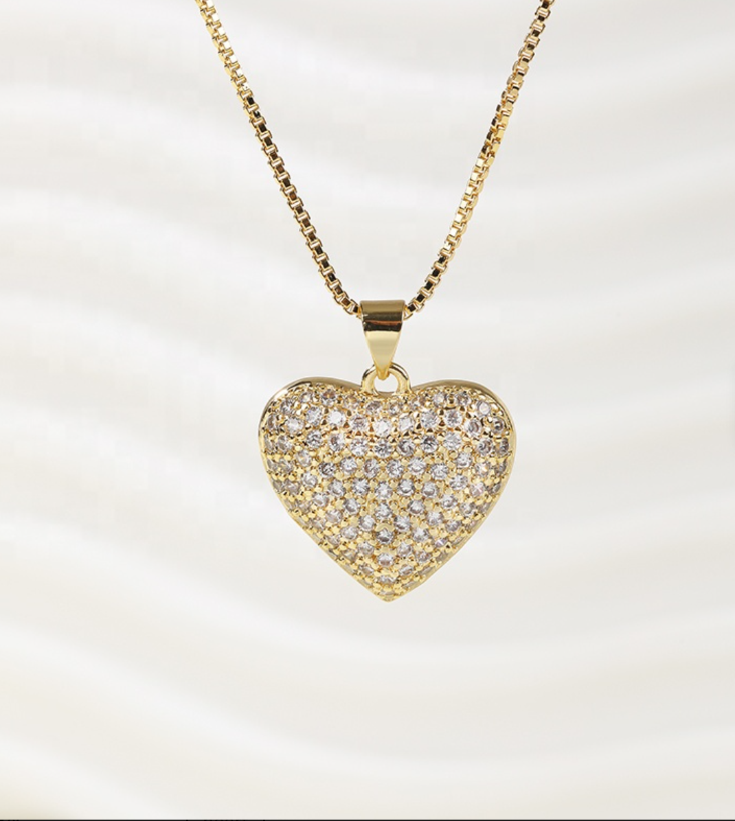 18K Gold Plated Heart Pendant Necklace with Cubic Zirconia Link Chain for Women