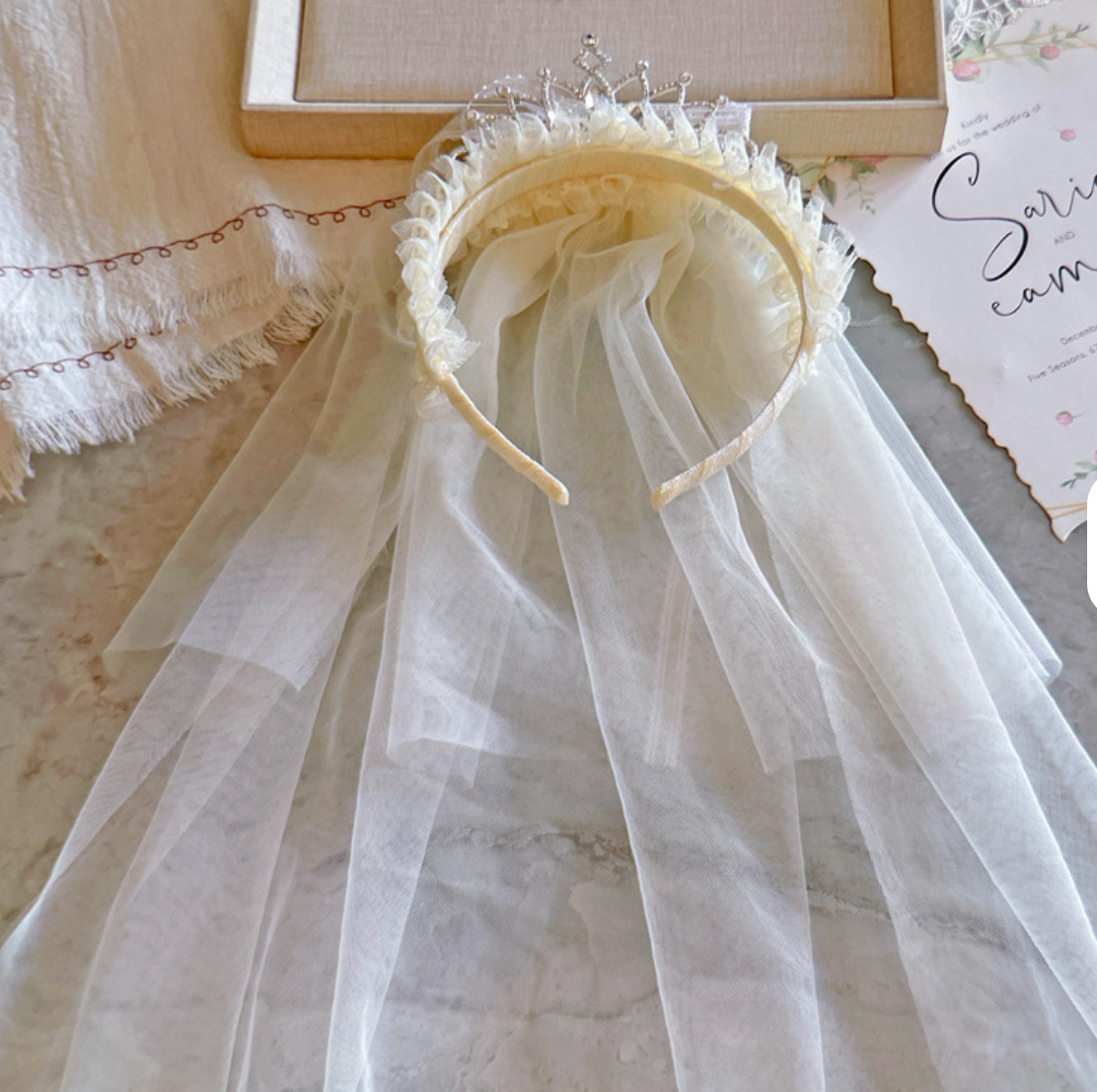 Elegant Organza Bow & Mini Veil Hair Accessories - Bridal & Party Headwear Collection