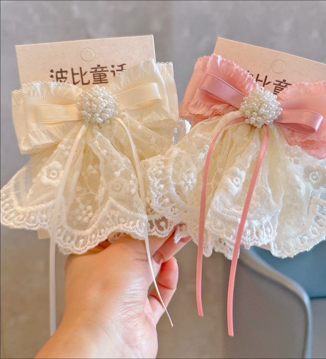 Elegant Lace Ruffle Bow Hair Clip - Vintage Tiered Ribbon & Pearl Duckbill Hairpin
