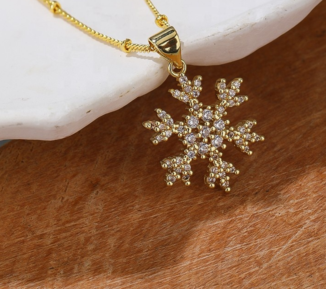 18K Gold Plated Christmas & Winter Holiday Pendant Necklace with AAA Zircon Crystals